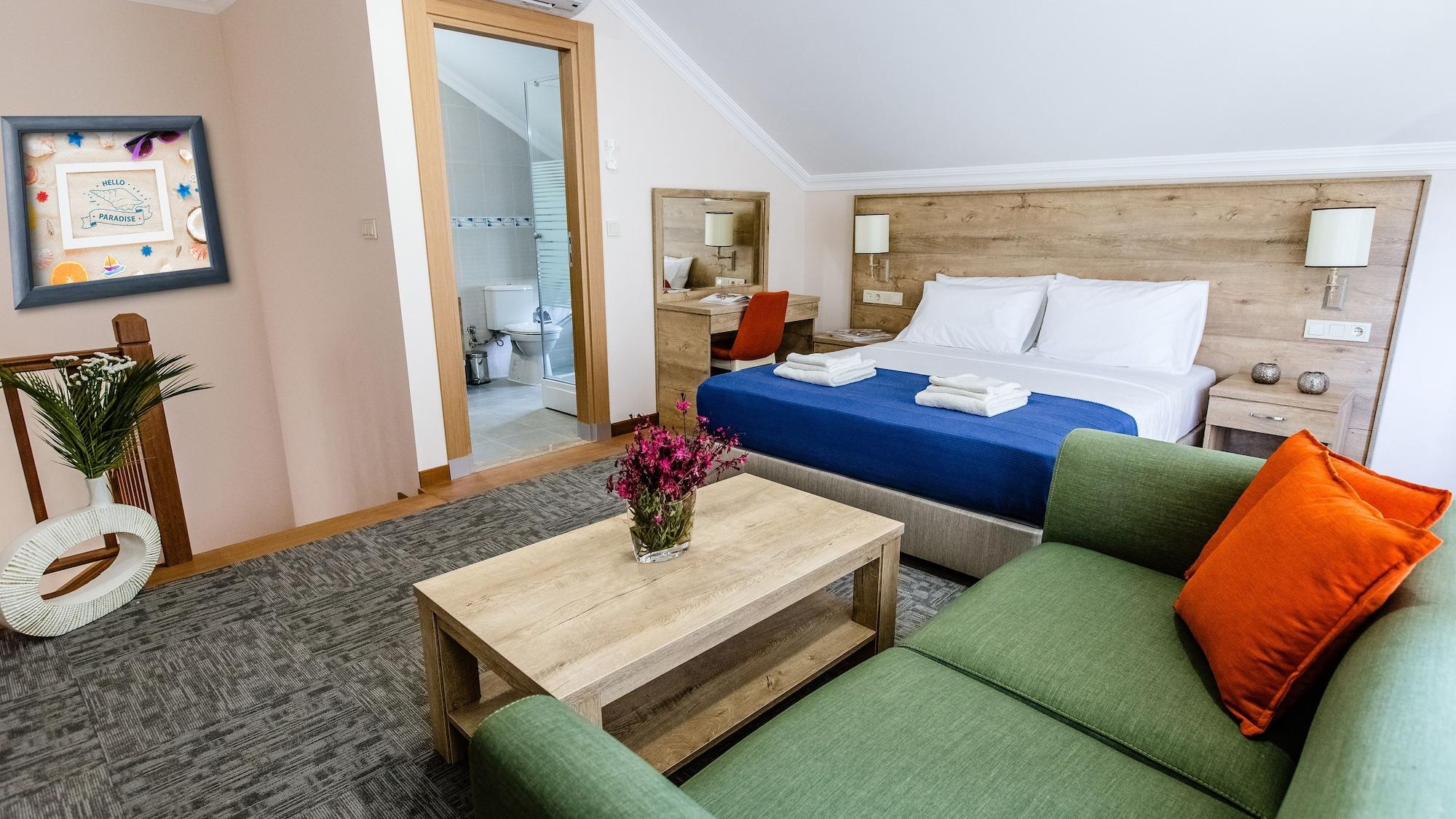 Club Marma Hotel 4*